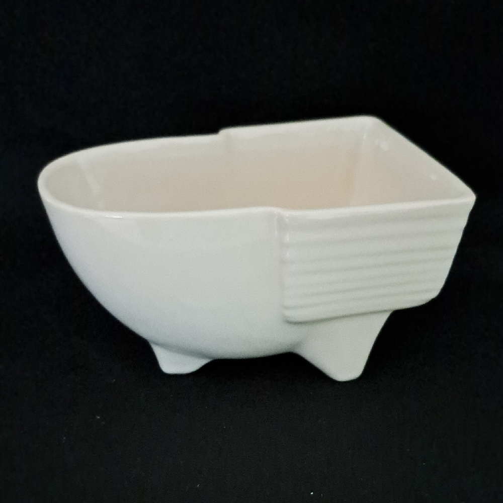 McCoy Bathtub Planter